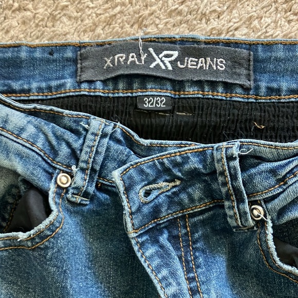 Jeans - Picture 3 of 3